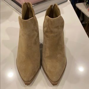 Camryn Steve Madden booties